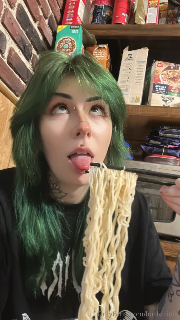 Love me some noods 