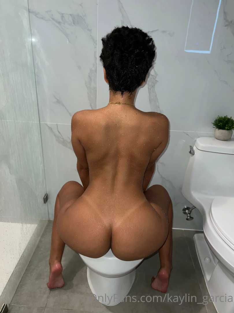 Who s craving this ass 