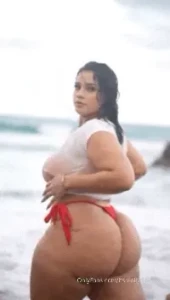 Moreoflettie the first 10 to tap on the link will get an exclusive