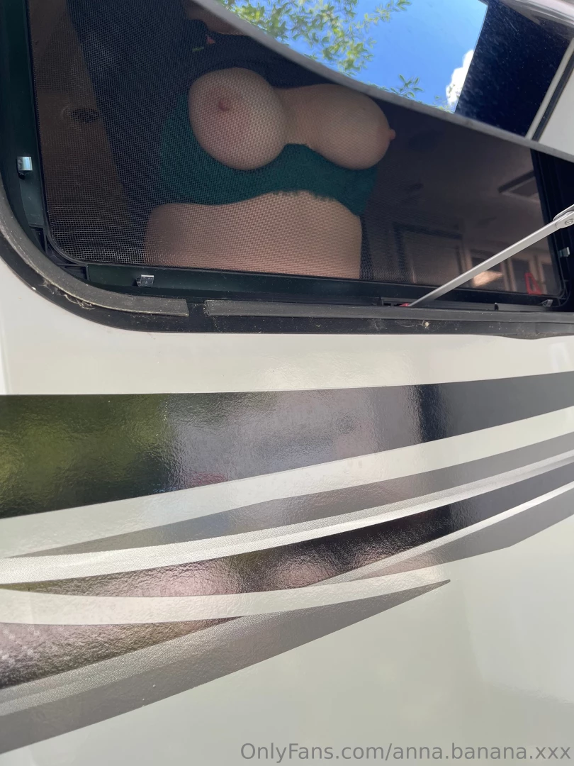 Anna-banana-xxx 