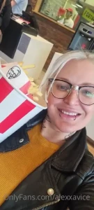 Millions of selfies of what i got up to in prague including some part 24