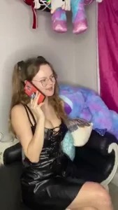 I m unbelievably happy to have so many new people here with me here s