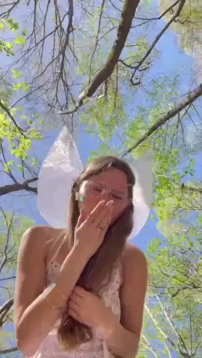Hey you yes you can i sit on your face 