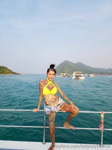 Fuck you on the flow babe