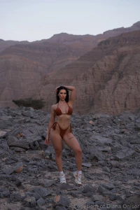 Come to see more pics from this shooting dianaonisor07