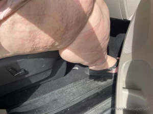 Hmmm seems like i m just busting outta all my clothes and breaking part 1