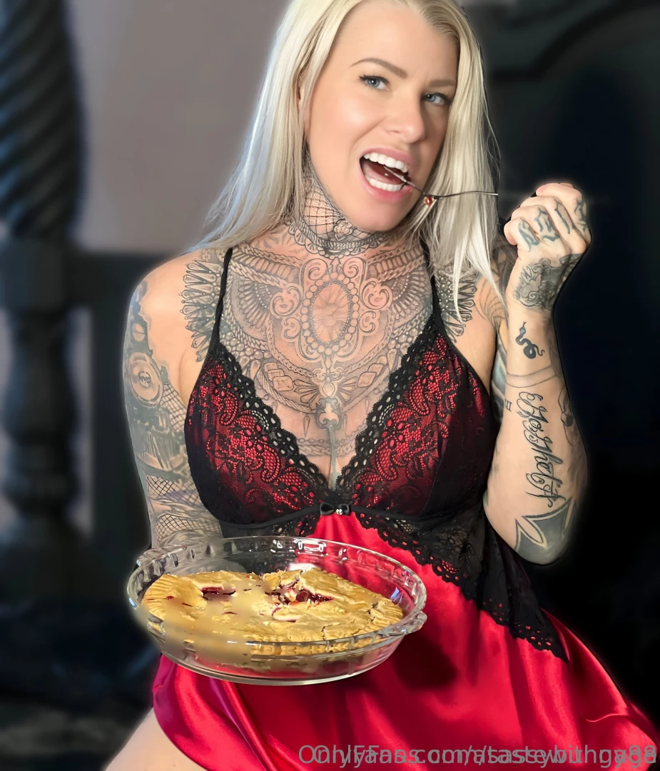 Follow my girl a taste with gage of s hottest tattooed baker she is part 1 