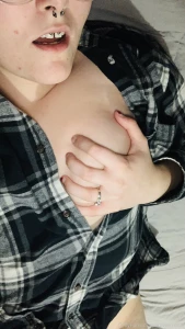 I love flannel season part 3