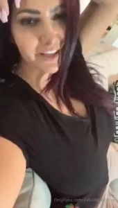 Videos nudes hot surprises value bundle for only today only part 15