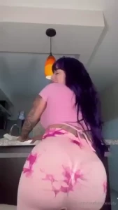 I want to dance for you while i touch my body and take off my clothes