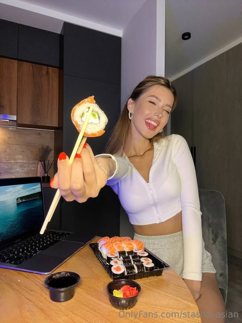 Happiness is sushi a show and me on your screen 