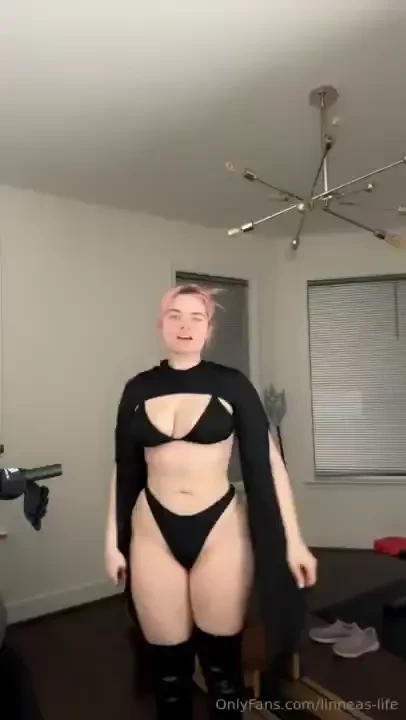 Lewd ghost face vlog getting ready for pictures also just sent out the 