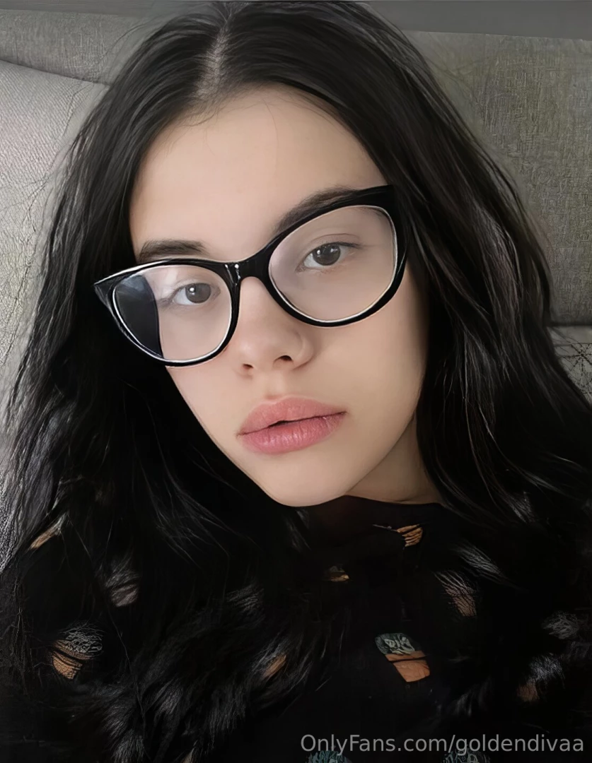 Stop scrolling free sub yyyynona nubbie on onlyfans wanna try big part 1 