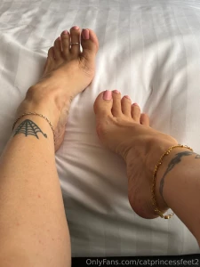 Hotel feet preparing to explore downtown la