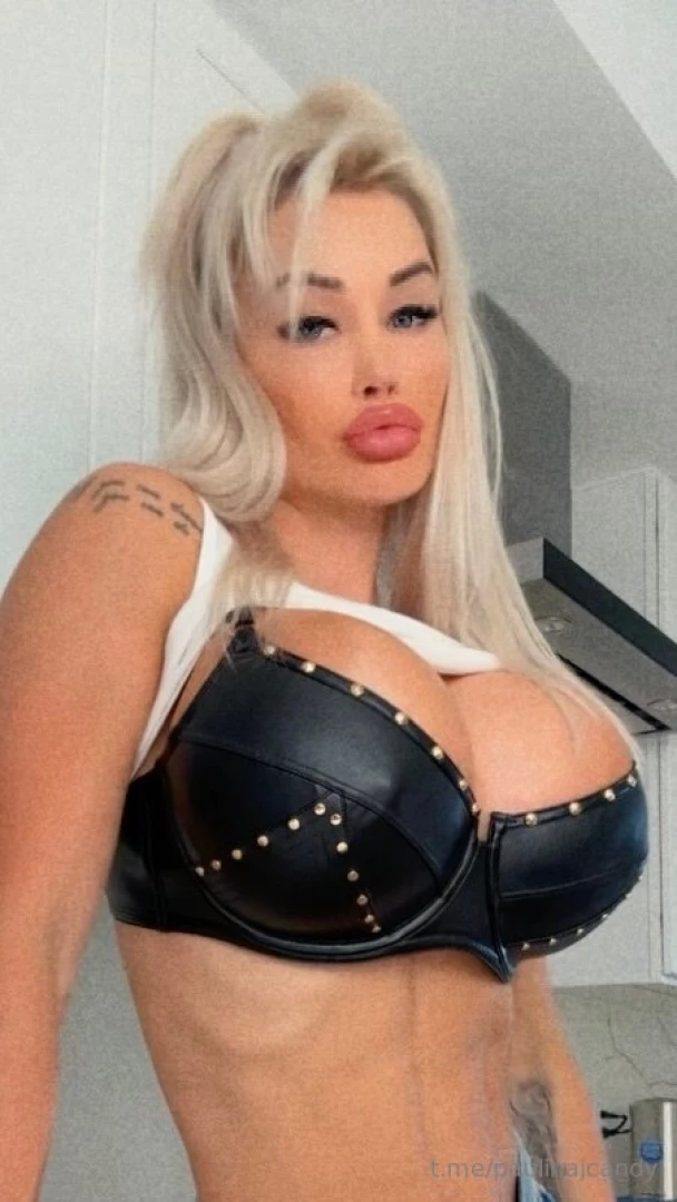 Nbsp i ve got a special surprise for you 5 for a naughty treat you won 