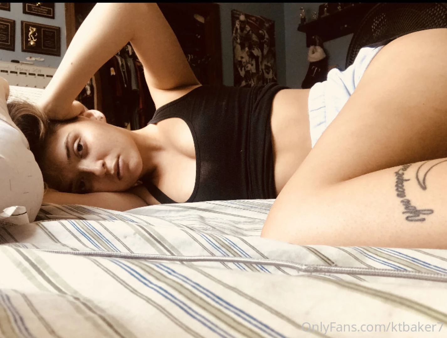 A ton of booty pictures and a lil video part 4 