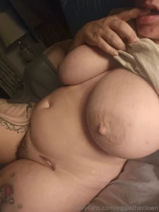 I know i don t post often but here are some tiddies and some pussy d part 1