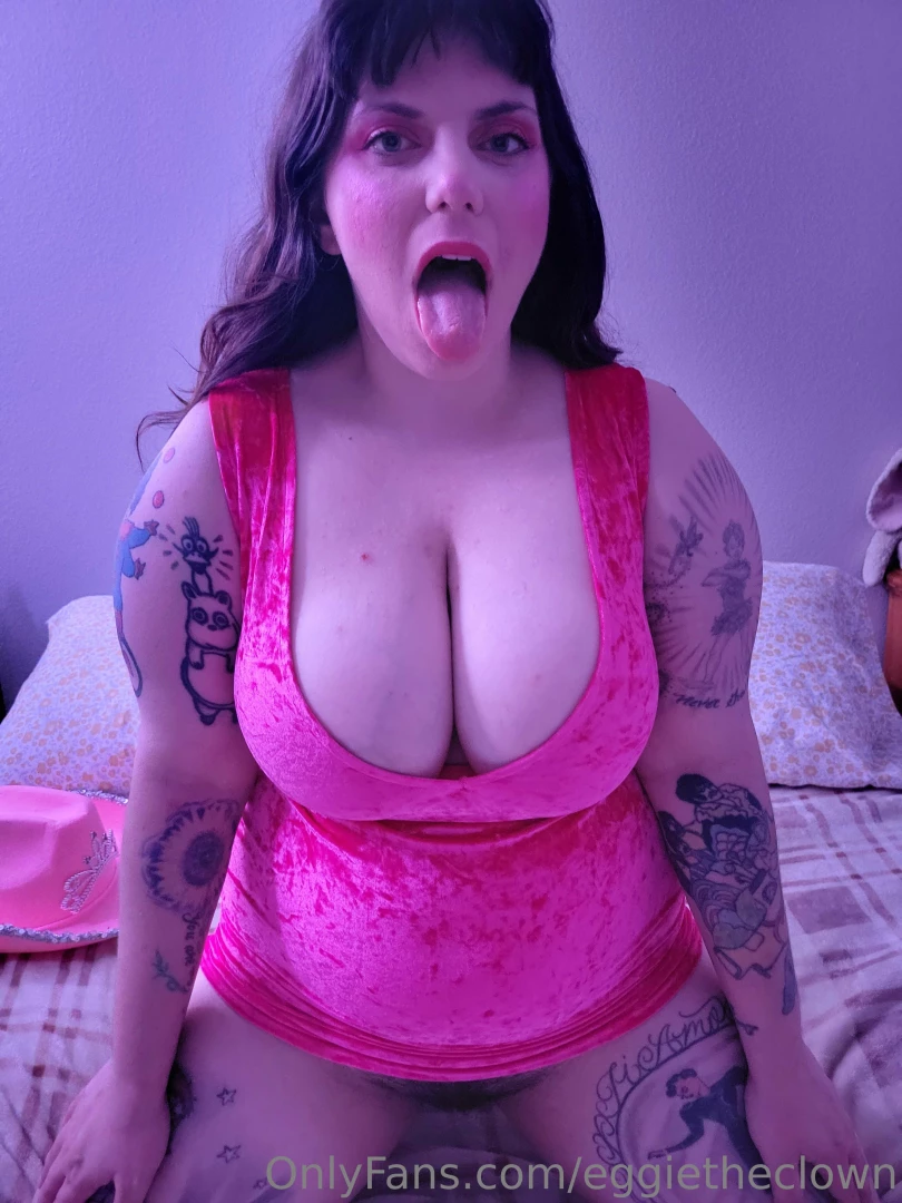 Eggietheclown part 2 