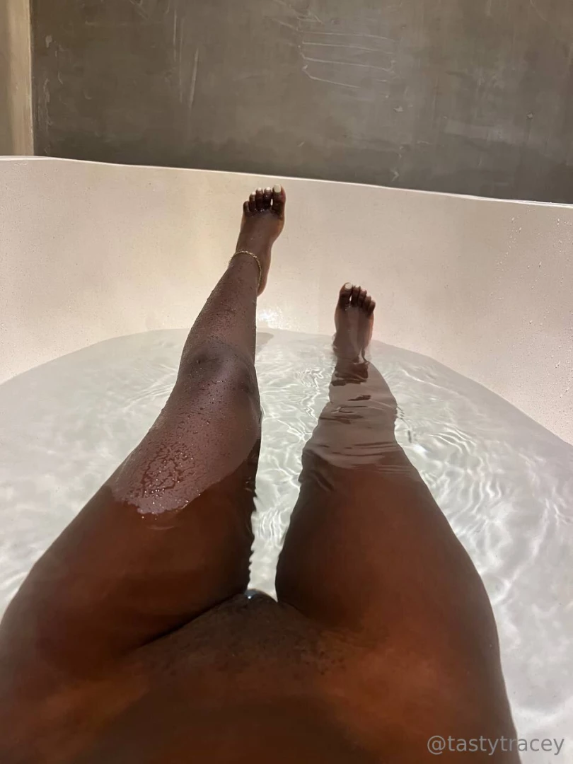 I just love making you cum soooo i m not going to stop giving you the part 3 