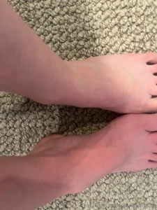 Does this look broken i can t walk on it now how am i supposed to part 2