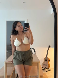 Keeping the bra on or taking it off