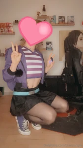 Astolfo is having a little fun x3