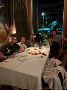 Hola mi gente d as en madrid con mis personas fav os quiero con toda