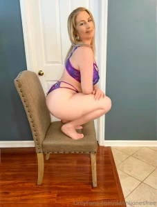 I m daydreaming about riding a hard cock who s ready to be the chair