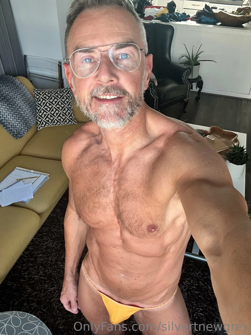 Good morning boys just woke preparing myself for a shoot going to be a 