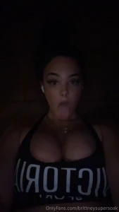 Come suck my titties bb