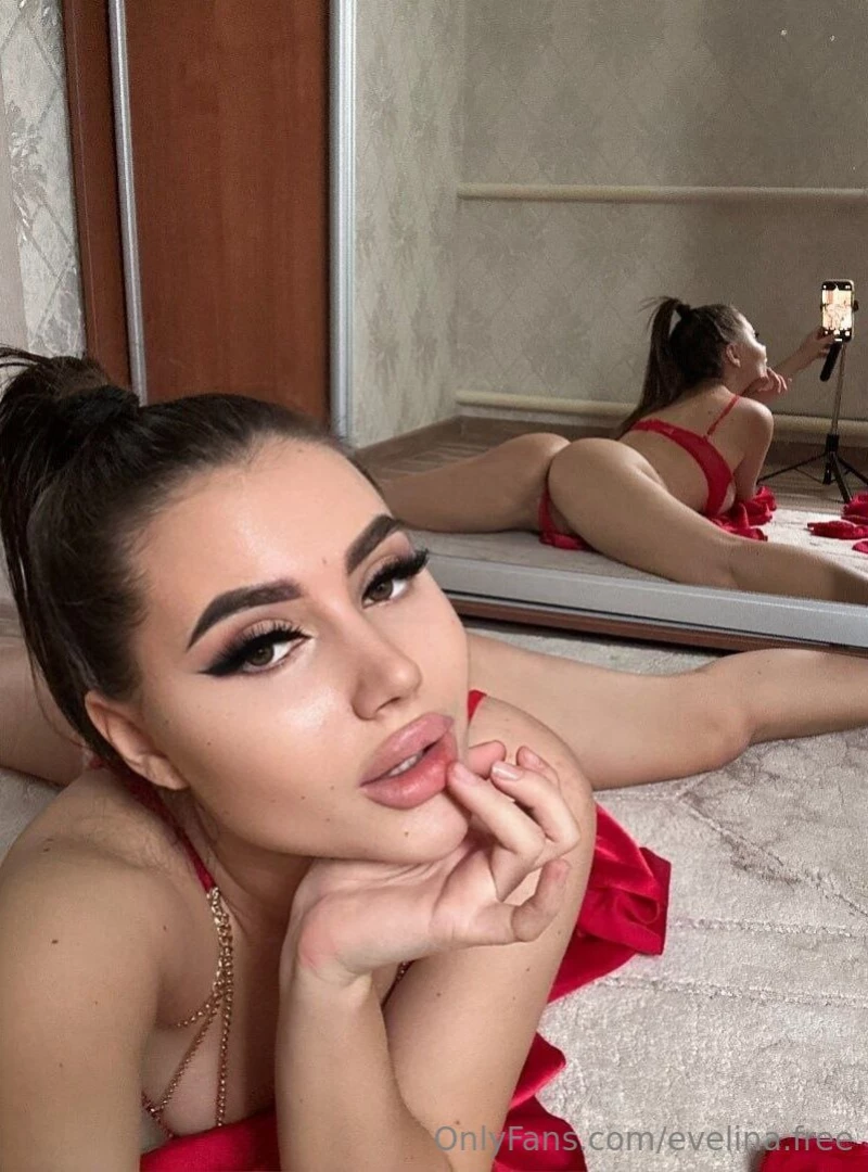 Click here - juicy_poopsy this cutie is online and horny show her some part 29 