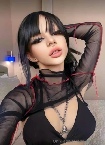 Subscribe horrory for free today only this girl horrory with a juicy part 862