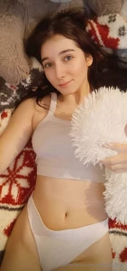 Your little oli your little oli right now wet she wants to fill her part 34