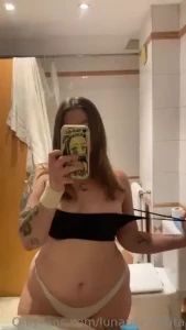 Buenos y cachondos d as alguien que venga a darme mimitos y yo un