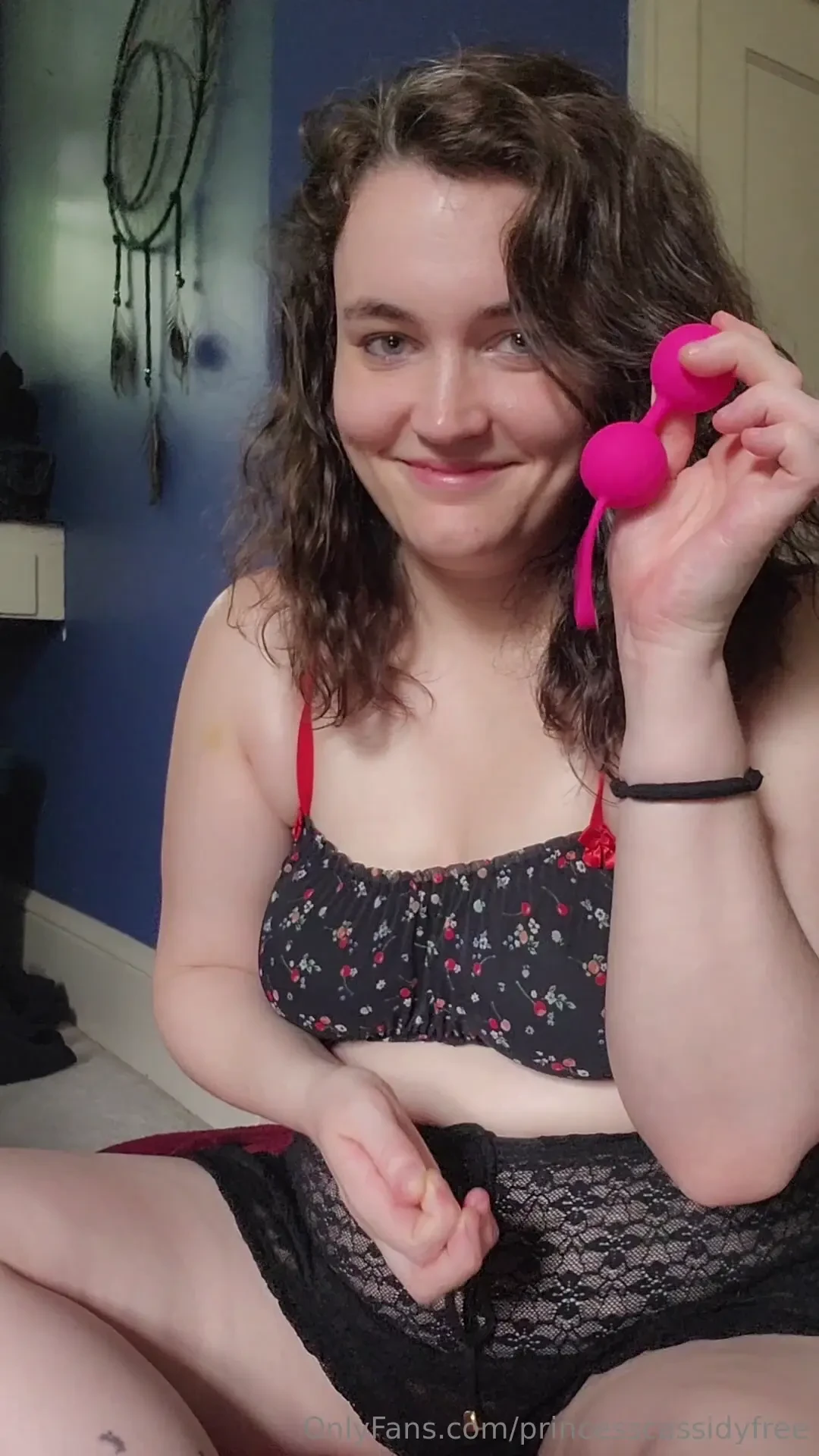 I pulled out the double kegal balls today that grip is gonna be 