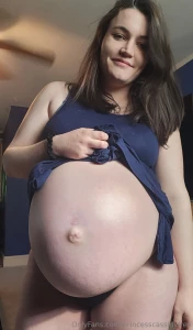 Sundays are a perfect day for a momma to put her feet up and fold some part 7