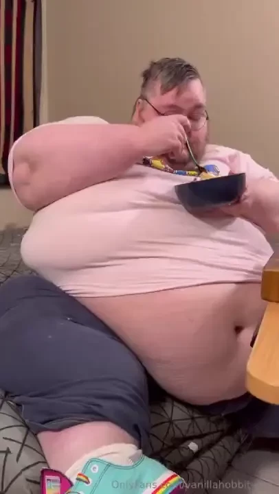 Come eat with me you will get fatter if you are around me it takes a 