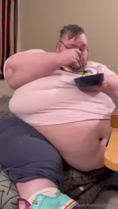 Come eat with me you will get fatter if you are around me it takes a