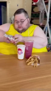 Today on vanillahobbit-eats wendy s krusty krabby patty honestly it