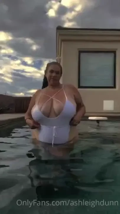 Hi i m so happy you are here 