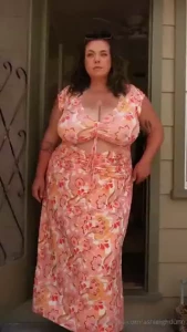 Happy friday everyone just thought i would share these videos that i