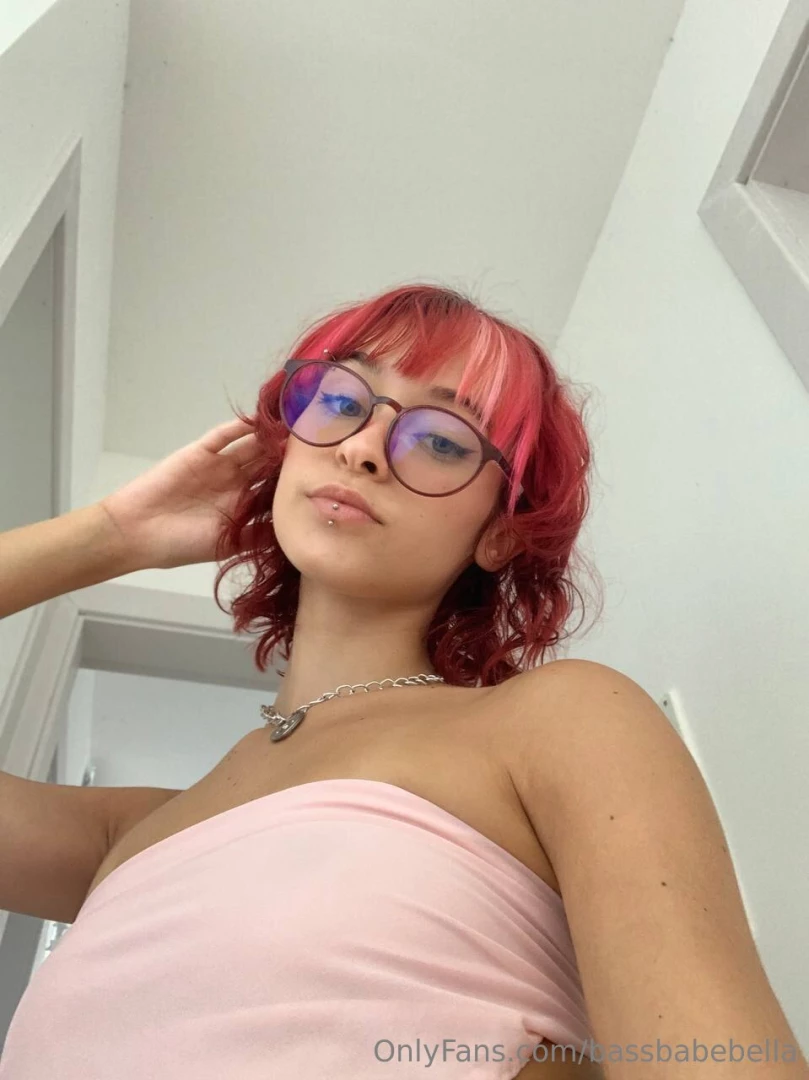 Too glam to give a damn part 44 