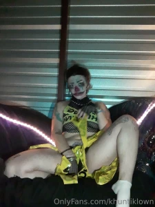 The vinyl plastic of the caution tape feels smooth when rubbed against