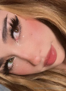 Happy fridaaaaaay hope everyone will have a great weekend vips have