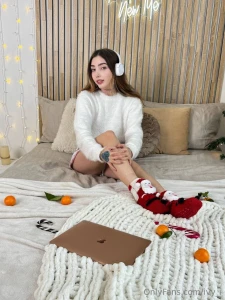 I can t wait for the new year holidays already it s so exciting what