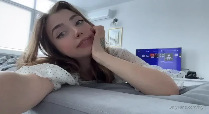 Daddy wanna taste me 