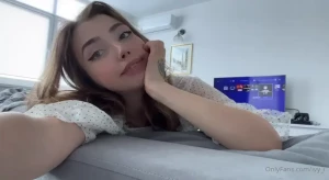 Daddy wanna taste me