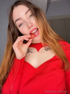 I hope you have a sweet tooth because this is a very sweet photo and i