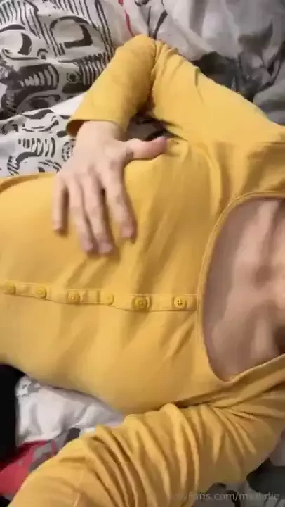 Mmmm i love touching myself 