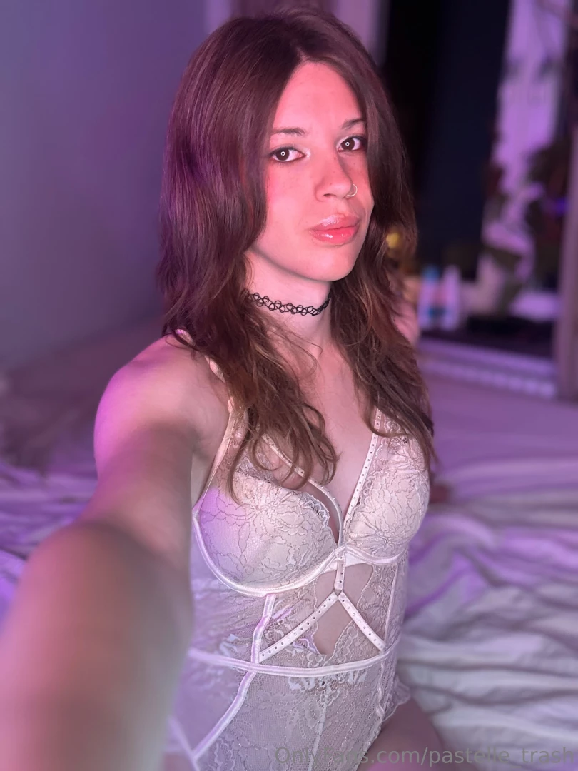 I heard you enjoy looking at my pictures at night do you look at my 